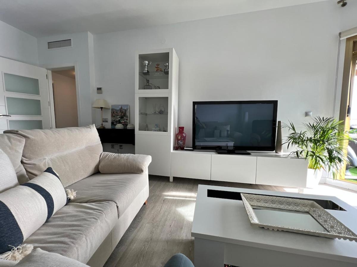 Fuengirola, Dona Sofia Amazing Sea View Apartment Luaran gambar